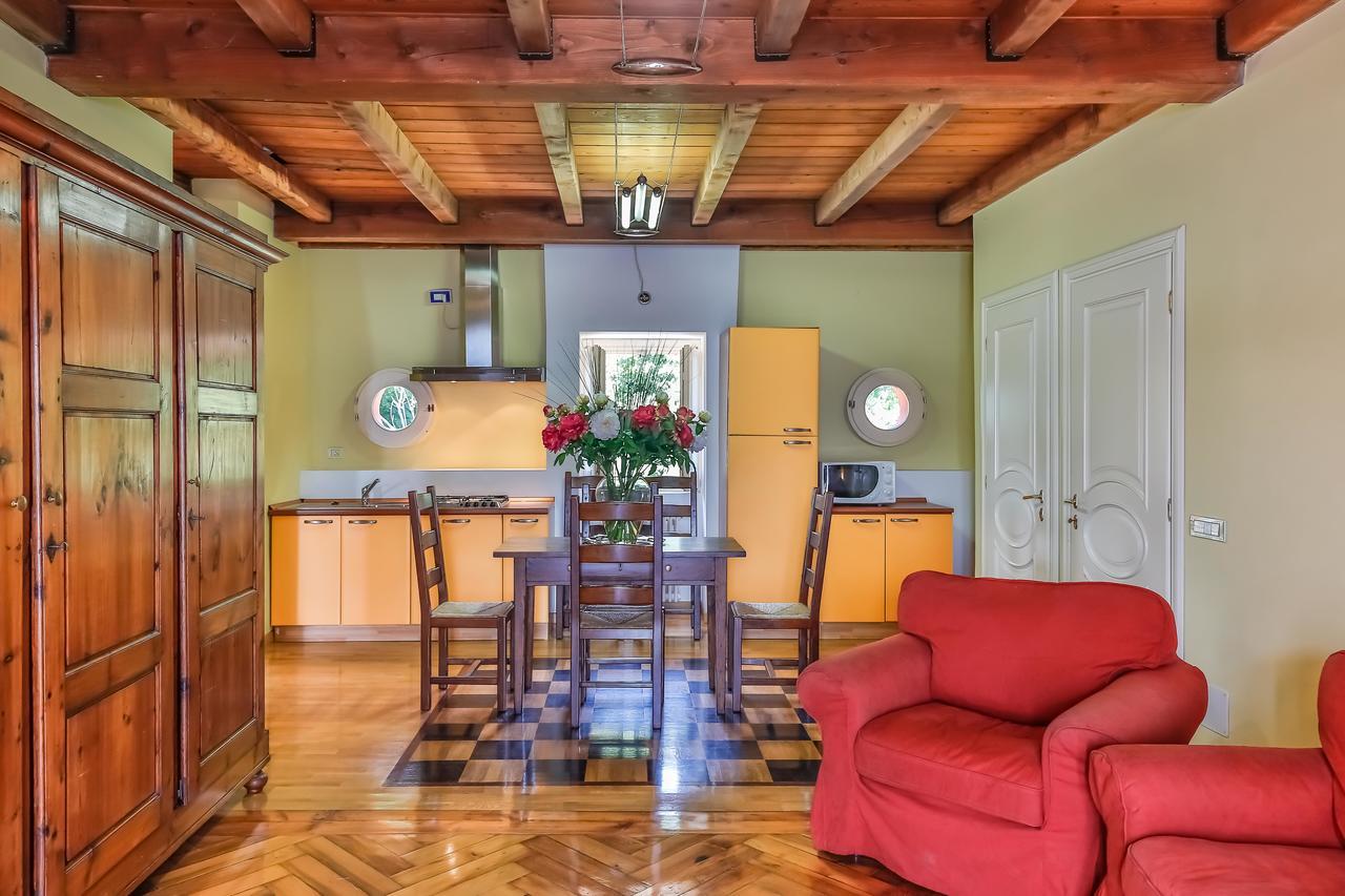 La Villa Di Elena Verbania Exterior foto
